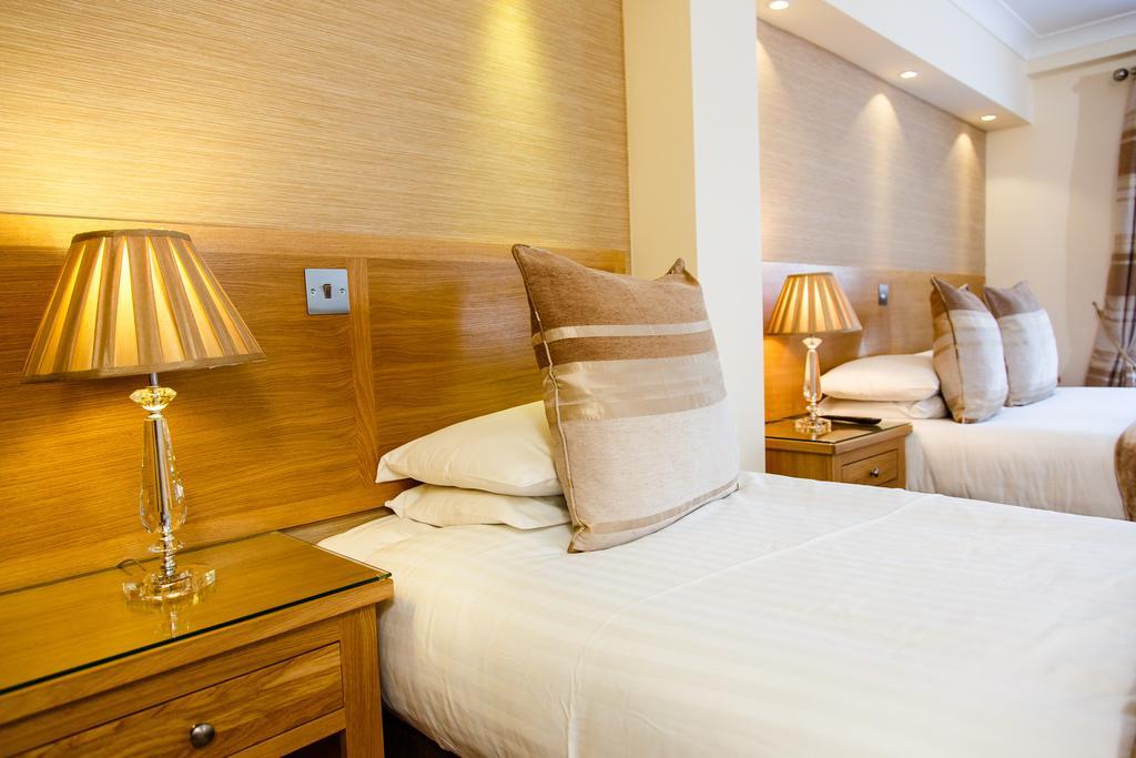 Adamson Hotel Dunfermline Kültér fotó