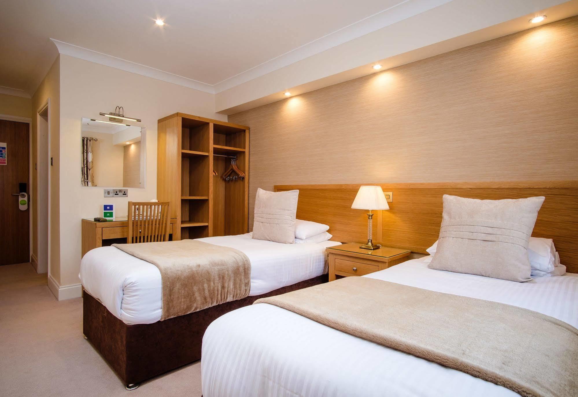 Adamson Hotel Dunfermline Kültér fotó
